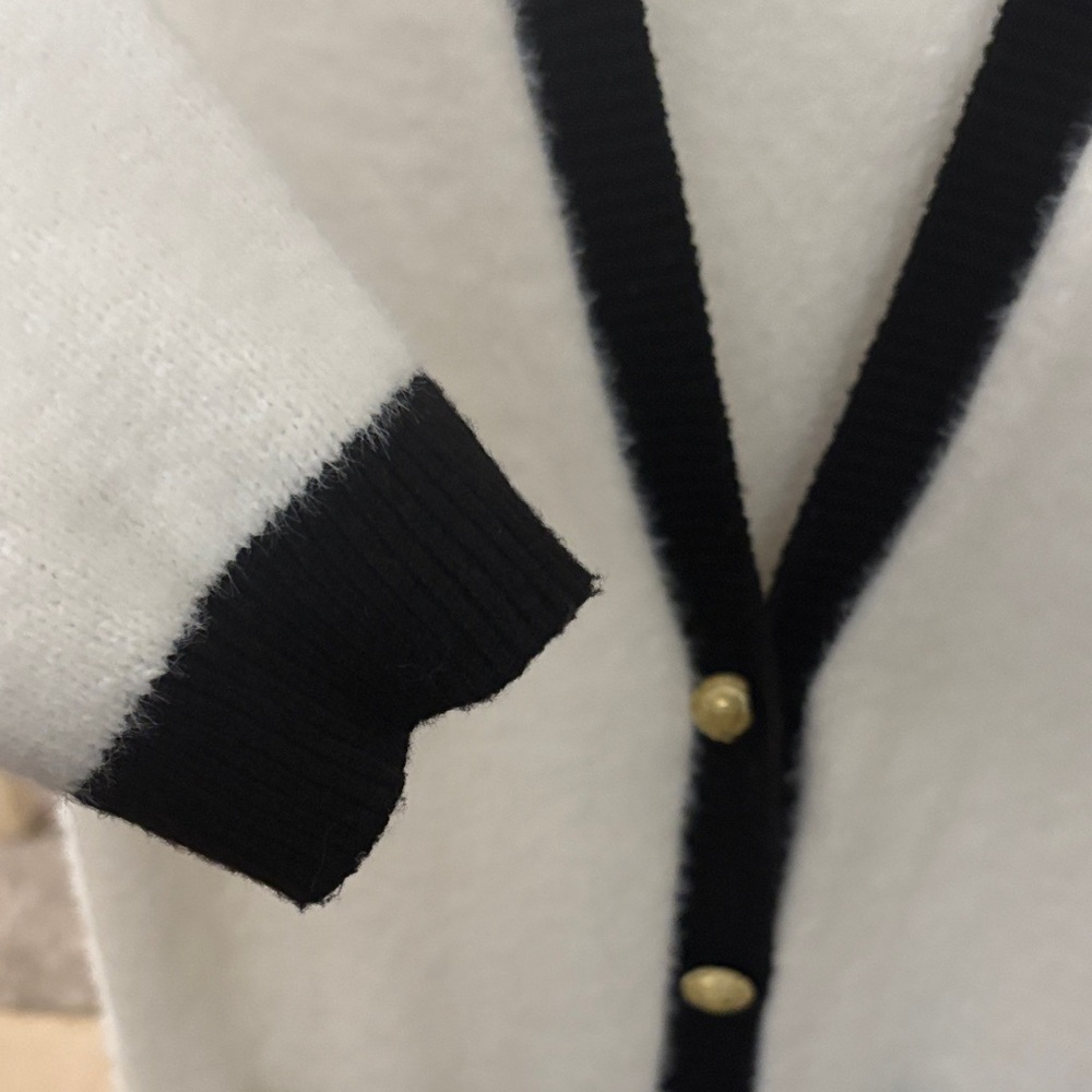 T Tahari Cream and Black Cardigan with Gold Buttons - Picture 5 of 5